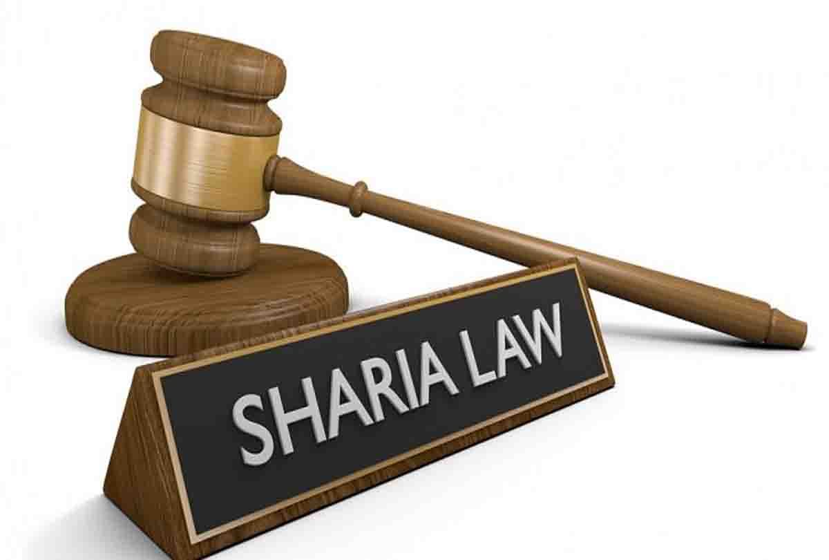 maulana salman statement about Sharia law