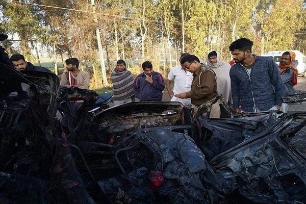 four people died in road accident in karnal
