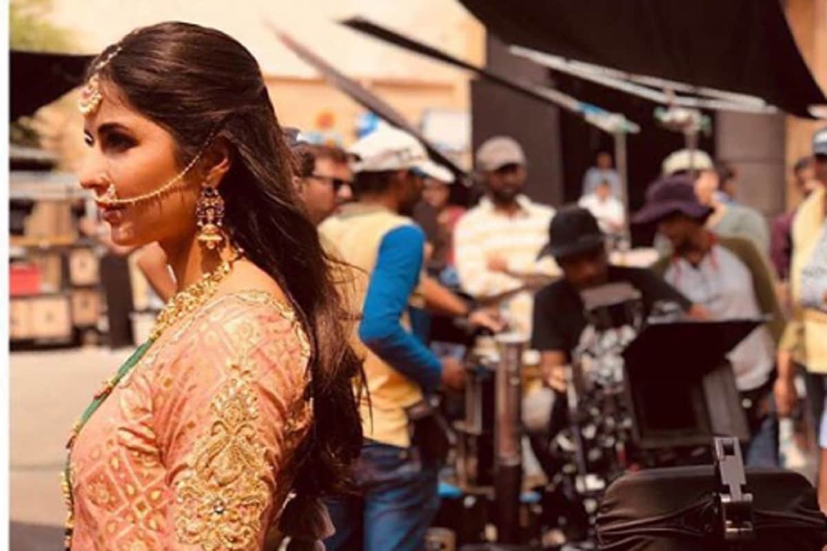 Katrina Kaif avoid awkward encounter with Ranbirs mom Neetu Kapoor