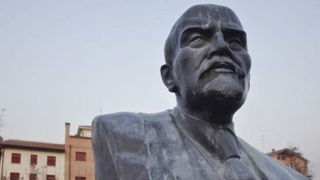 Five Statue of lenin all over the world 