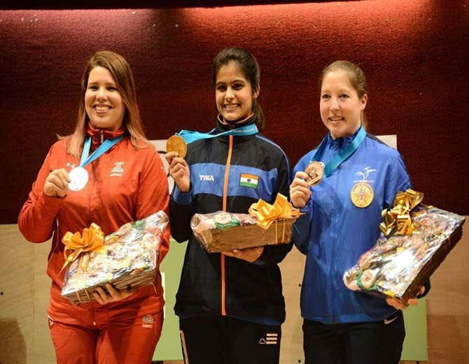 women's day, Manu Bhaker won two gold medal in ISSF World Cup 2018