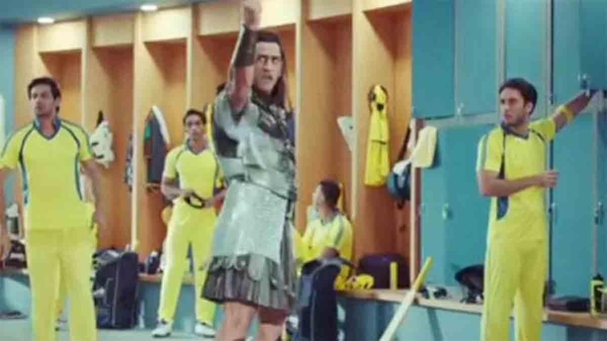 ms dhoni stoles the limelight in latest ad in which he speaks in bhojpuri video
