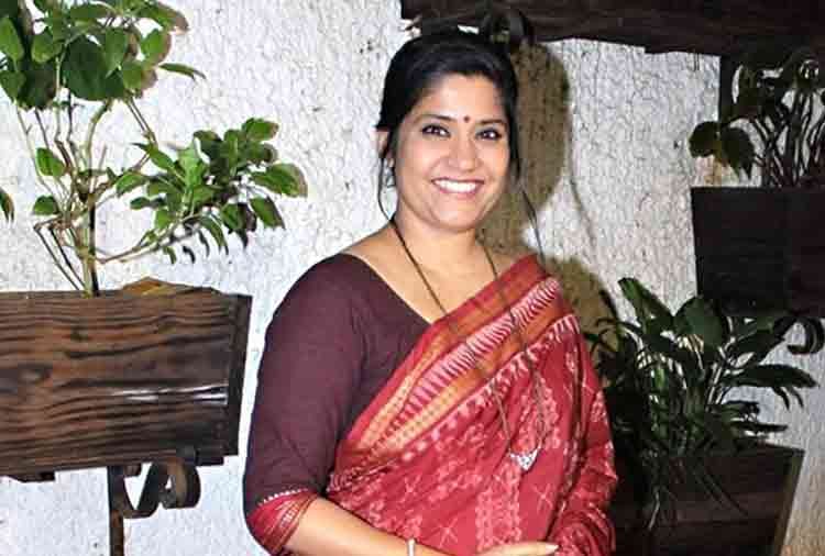 shahrukh khan and Renuka Shahane again work together after 18 long years