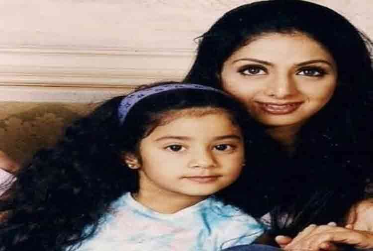 jhanvi kapoor birthday 10 unseen gorgeous images