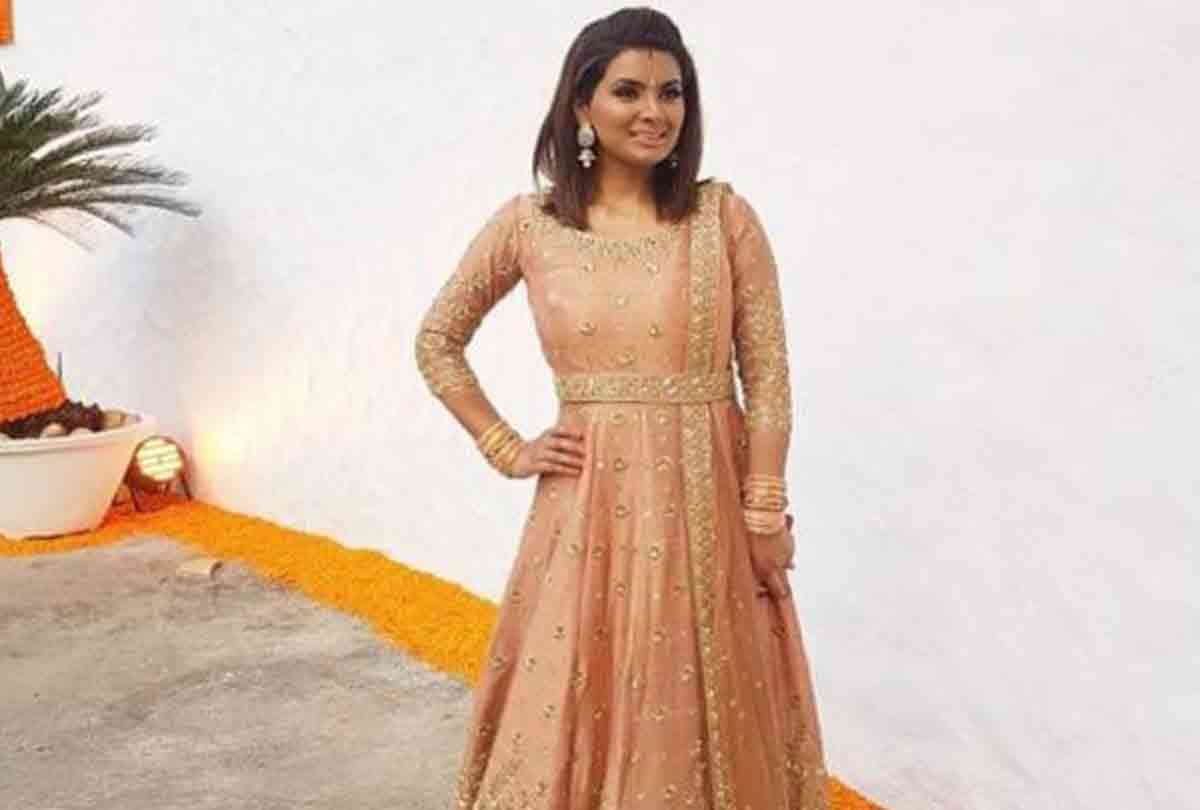 harbhajan singh wife geeta basra new photoshoot with daughter hinaaya viral in social media