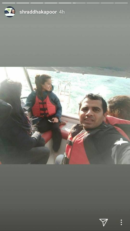 Shraddha kapoor boating in tehri lake uttarakhand