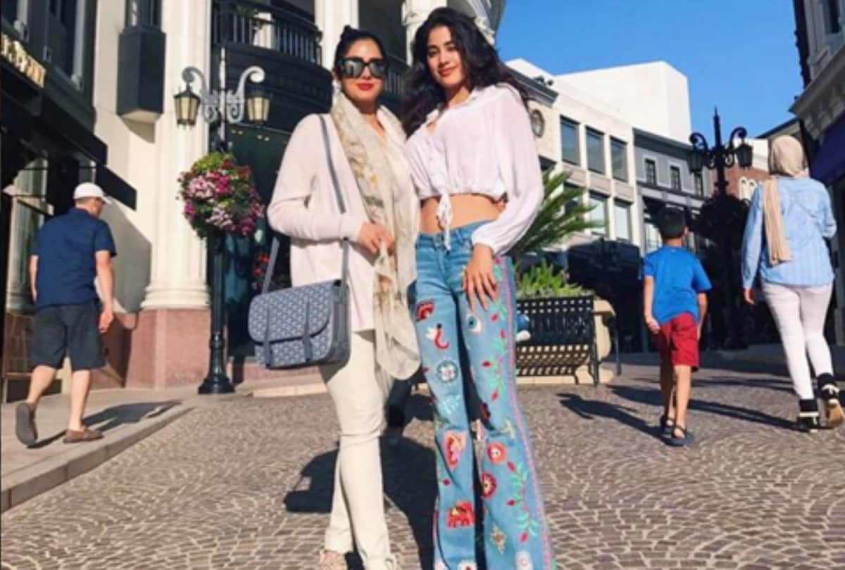 Janhvi Kapoor opened up about how Sridevi and Boney Kapoor reacted to her dating life