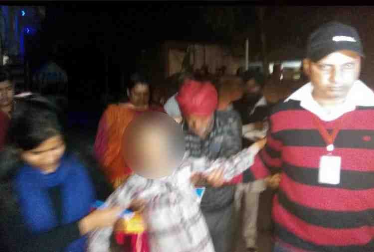 child abusing, 11 years old girl child beaten up by father in ambala city
