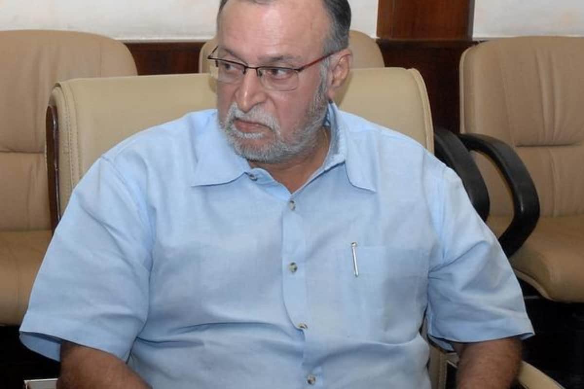 anil baija; has given vip number of series 'lg'
