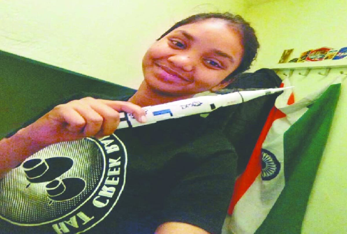 NASA Called Basti girl Anushri for training to visit on mars