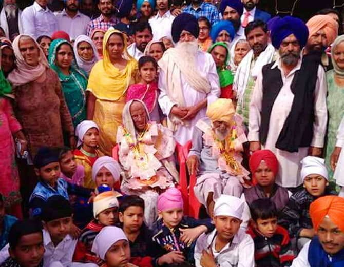After 100 Years Of Marriage, The Oldest Couple Died In Bathinda