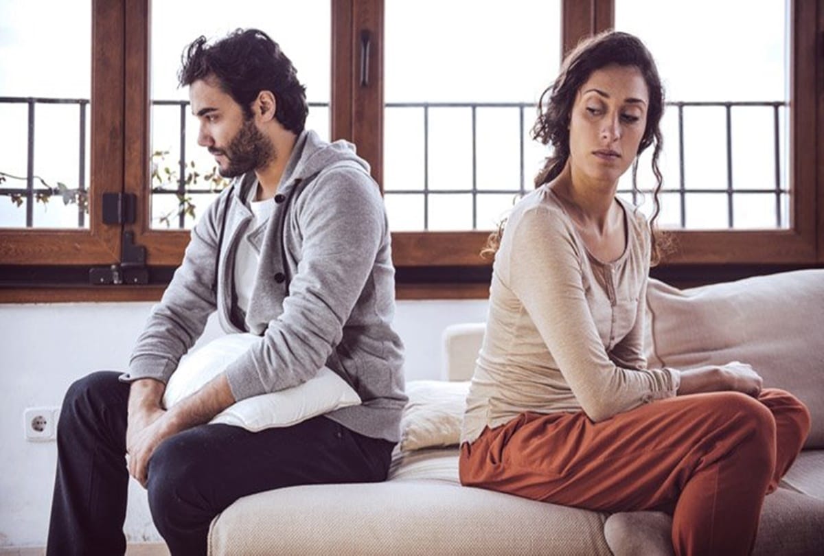 signs your wife is cheating on you