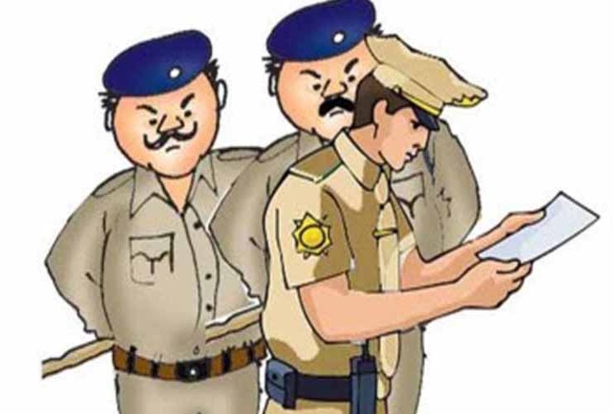 attention! Real Uniforms and Fake Police
