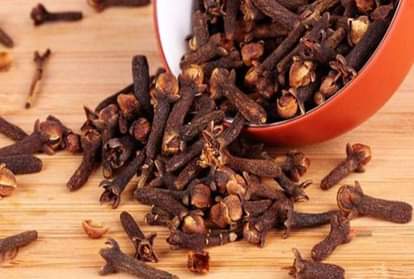 these five remedies of cloves are doing all the bad work