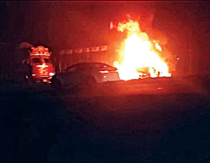 delhi family burnt alive in road accident in karnal