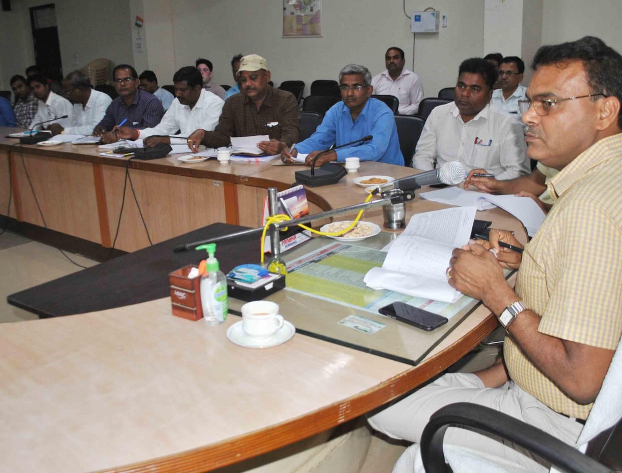 Meeting of DM for clean Azamgarh