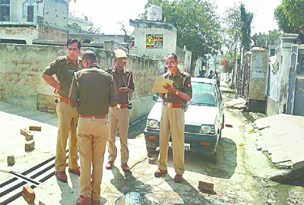 A young man killed his uncle and auntie in Gautam Buddha Nagar