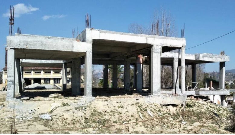 Recommendation for the demolition of the SDM bungalow under construction