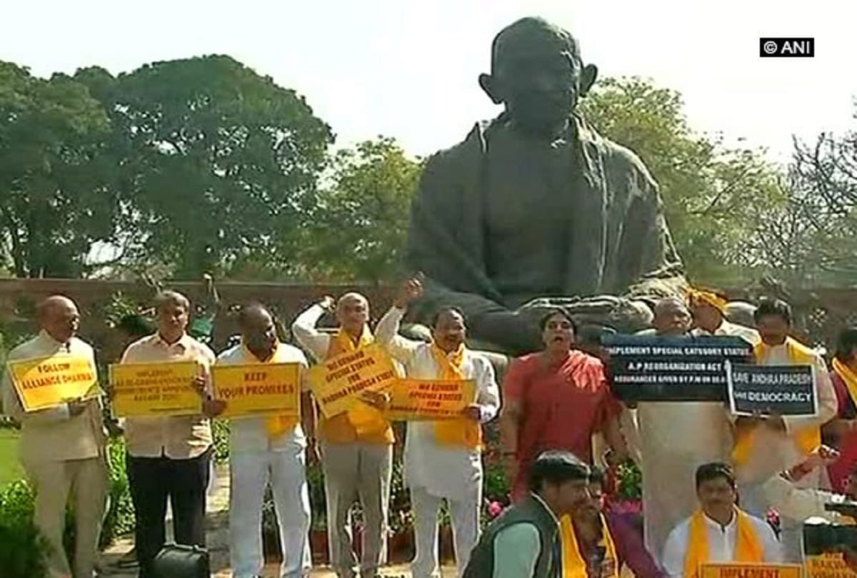 Andhra Pradesh- TDP likely to snap ties with BJP, two ministers may quit Modi cabinet