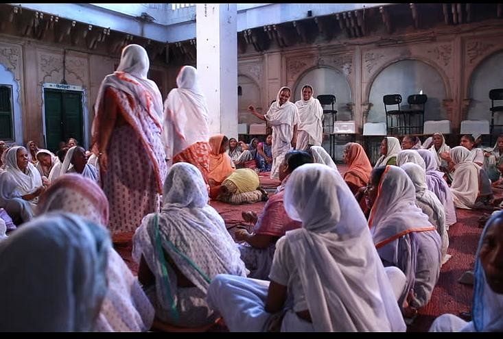 बनारस में बनेगा एक हजार महिलाओं की क्षमता का 'विधवा आश्रम' - Largest Widow Ashram Will Be Built In Varanasi - Amar Ujala Hindi News Live