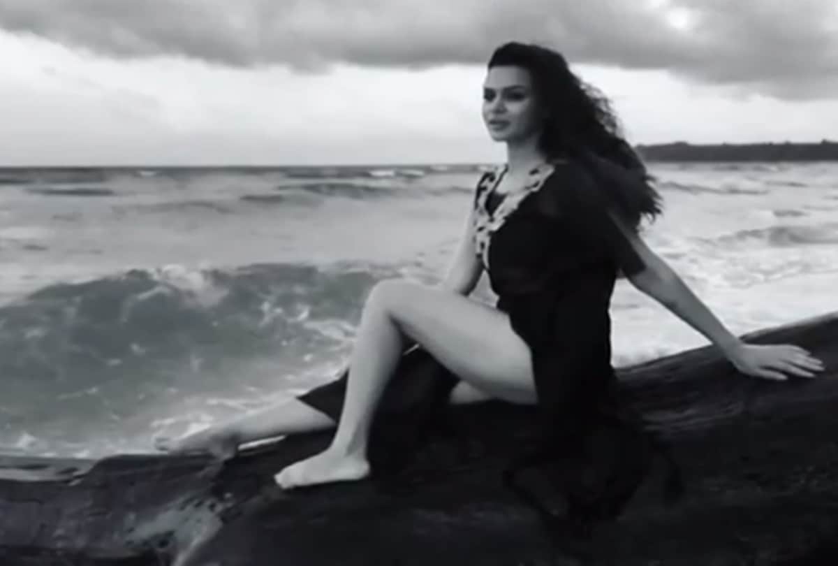 Aashka Goradia and Brent Goble share pictures Andaman diaries 