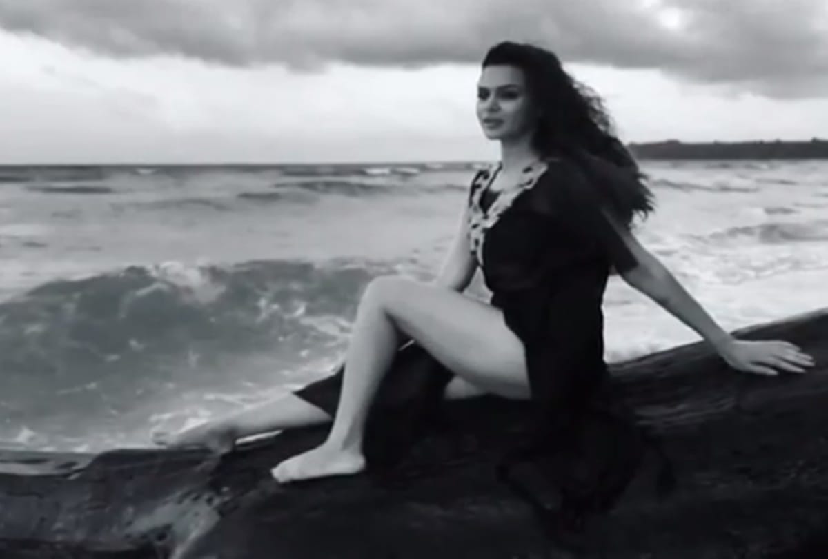 Aashka Goradia and Brent Goble share pictures Andaman diaries 