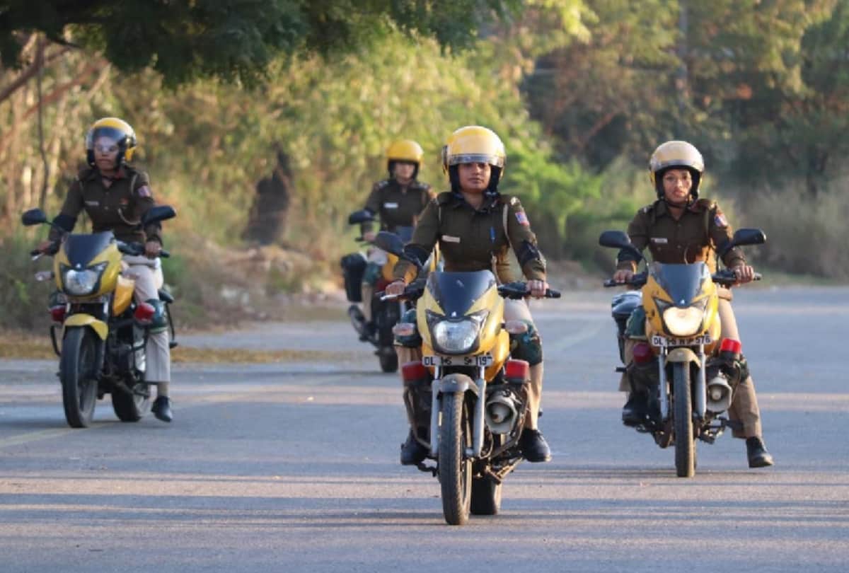 international womens day: all you need to know about women patrolling squad of delhi police