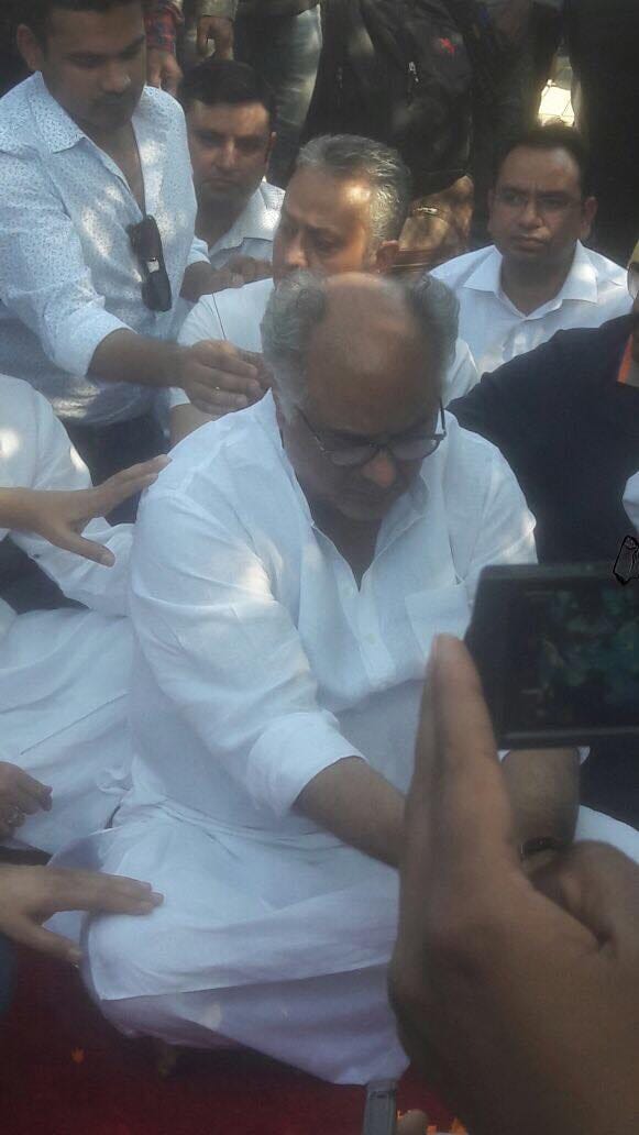 boney kapoor emotional on sridevi ashes immerse