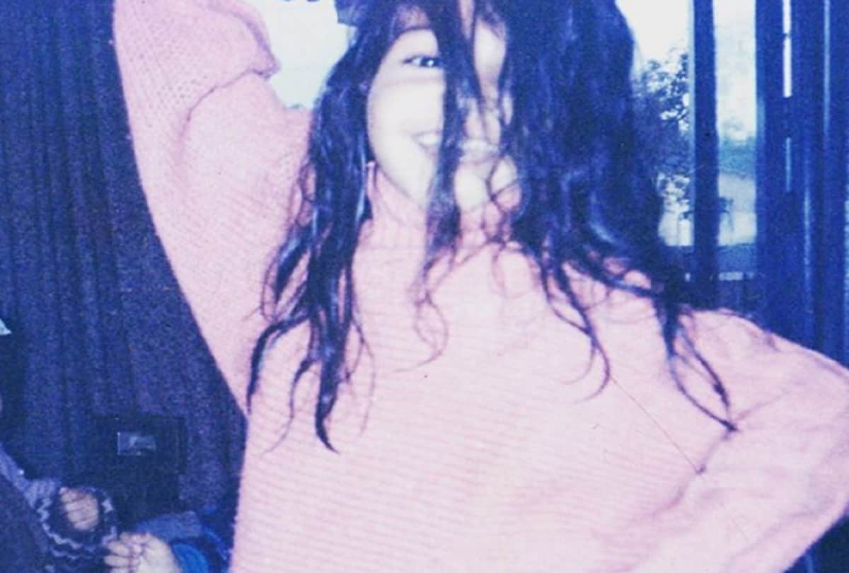 Anushka Sharma shared childhood picture on womens day with strong message 