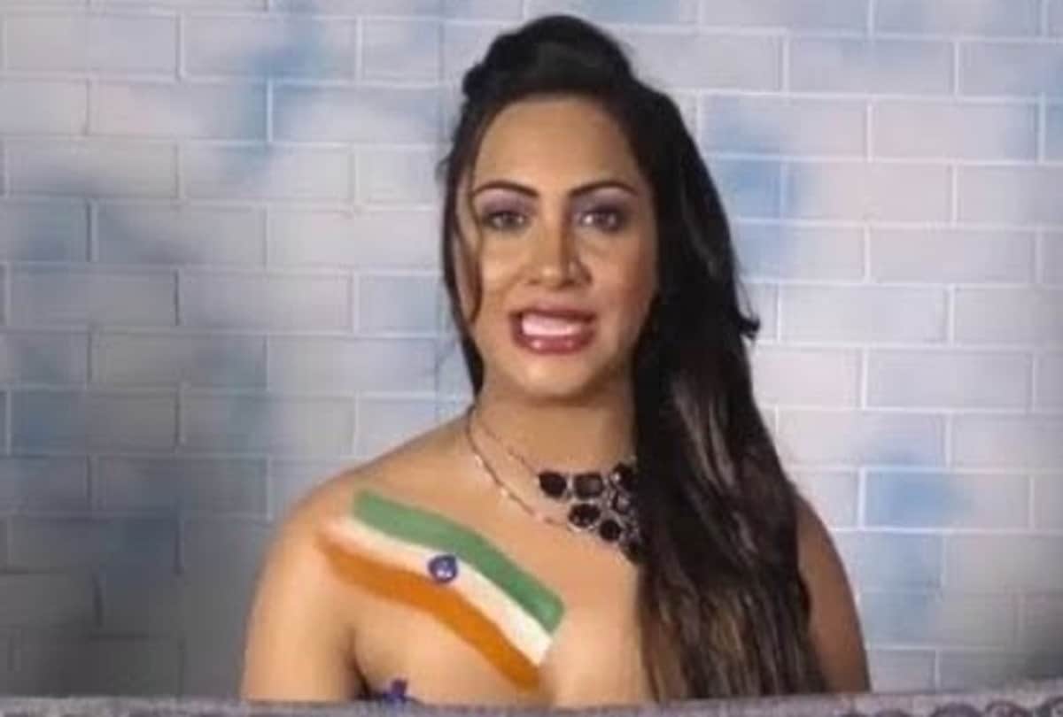 bigg boss 11 arshi khan accused in these 4 cases now file case of sexual harrasment 
