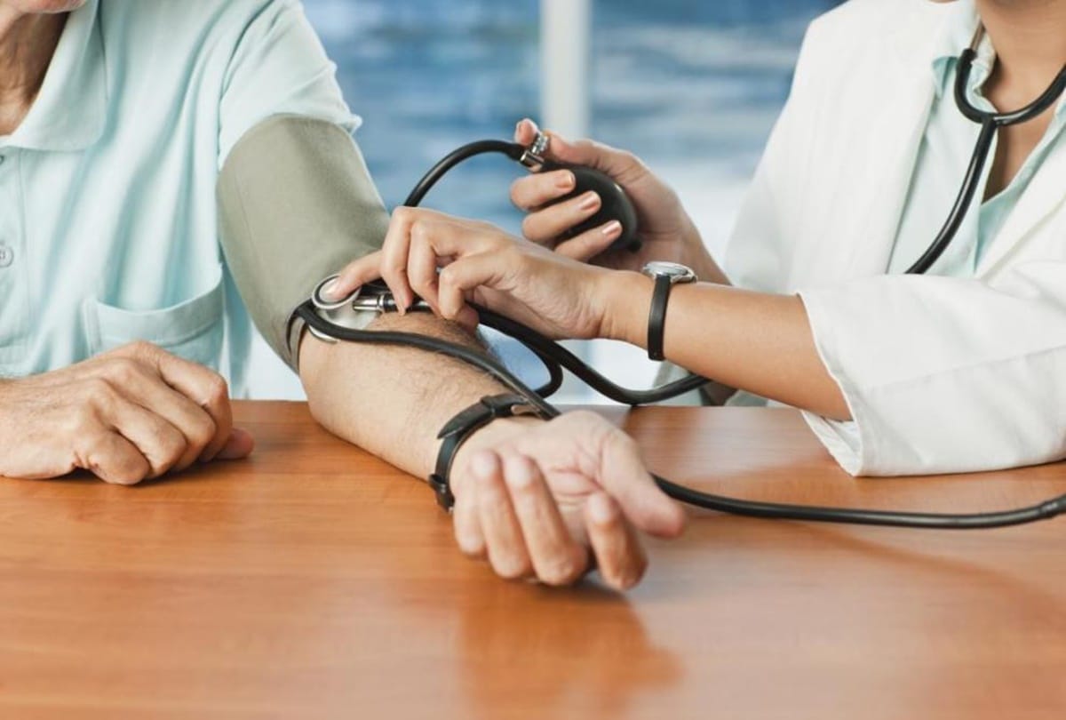 emergency treatment for high blood pressure at home in hindi