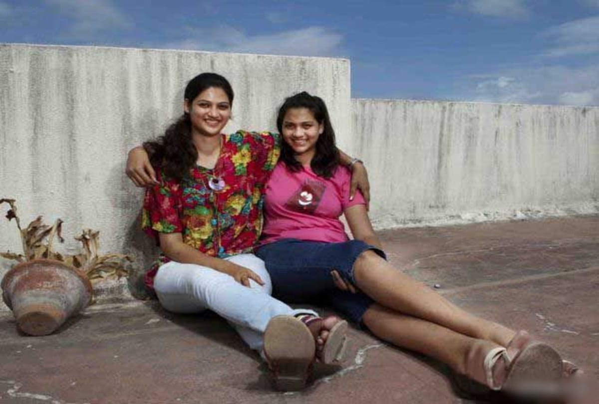 Know about The countrys tallest couple 