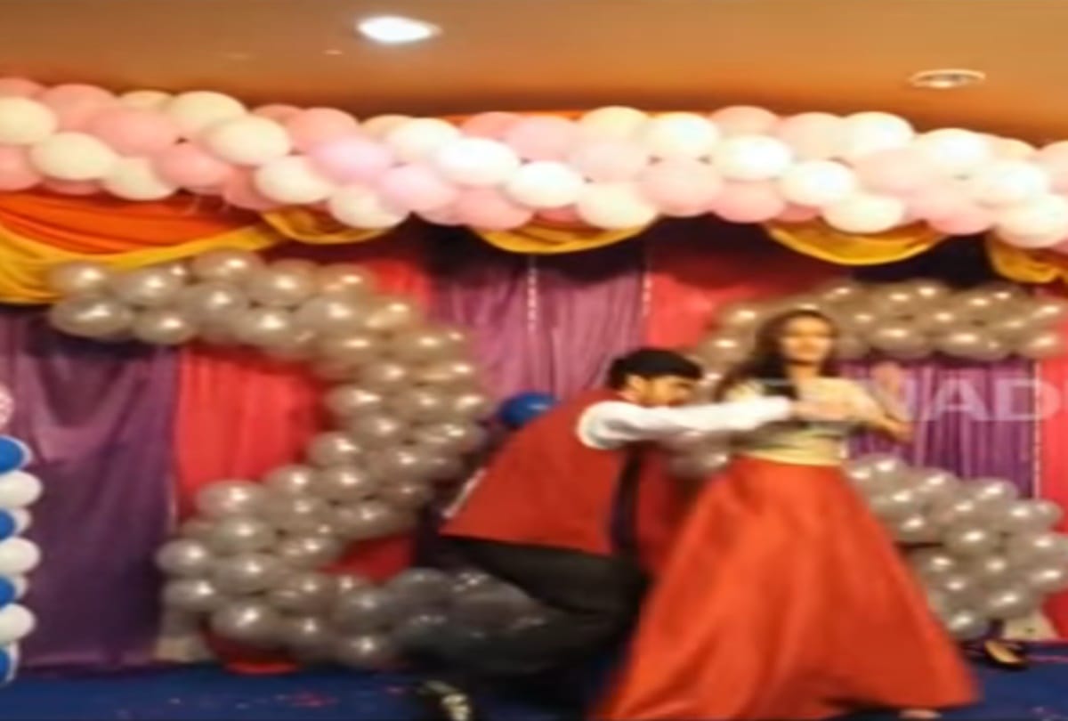 Video Being viral of a man dies while dancing on ddlj song