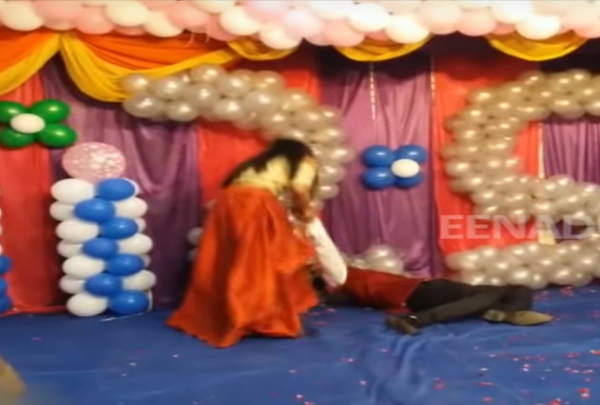 Video Being viral of a man dies while dancing on ddlj song