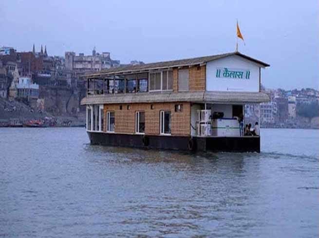 PM modi and french president will see ghat of kashi with kailash