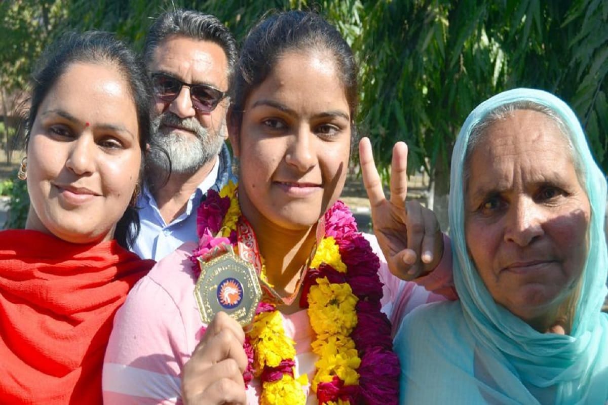 gold medalist Navjot Kaur will get job in Punjab Police