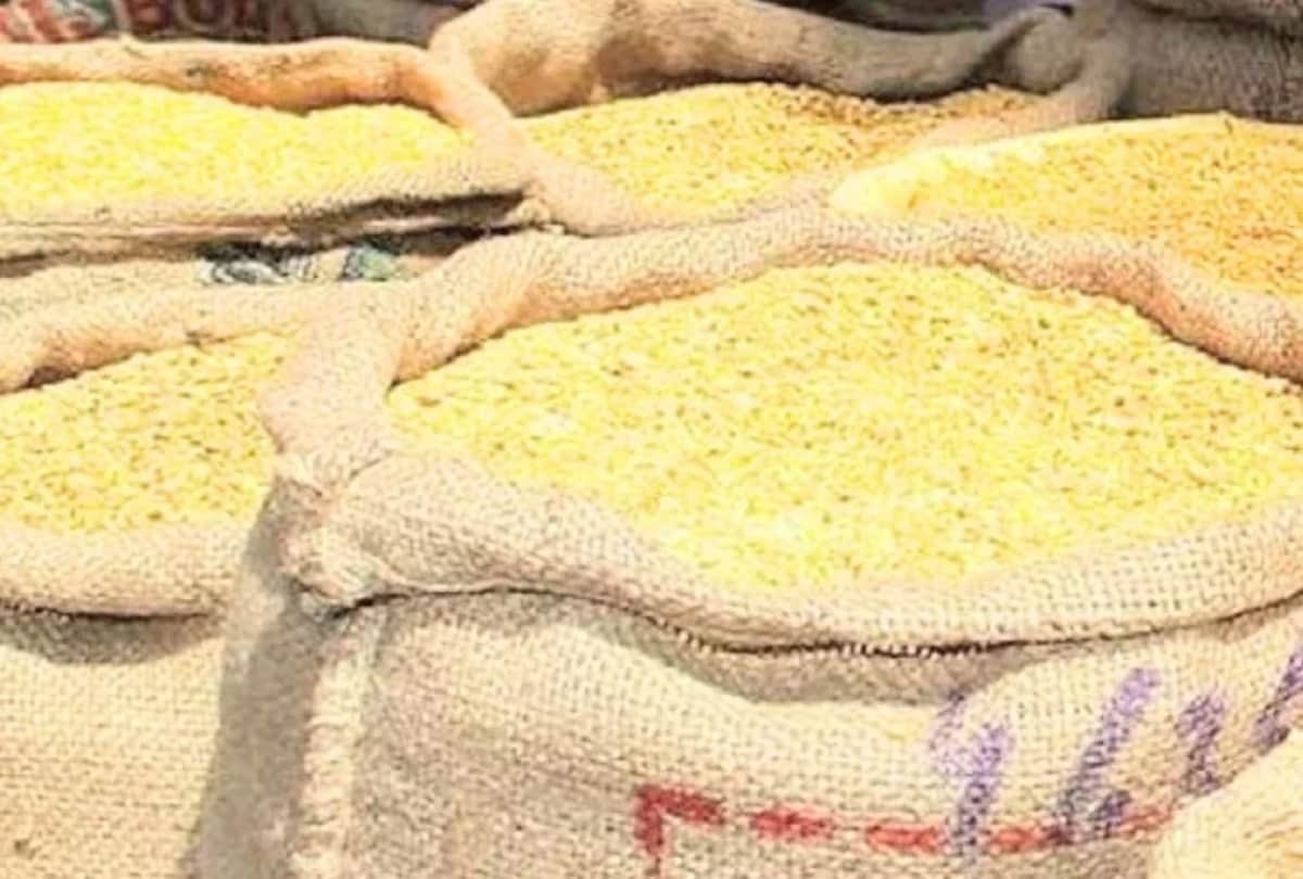Bypassing the order of administration, wholesalers increased the price of pulses