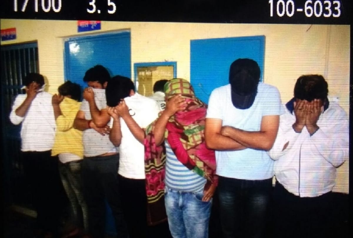 sex racket bust in noida spa centre, women employees given upto 35 percent of money from customers