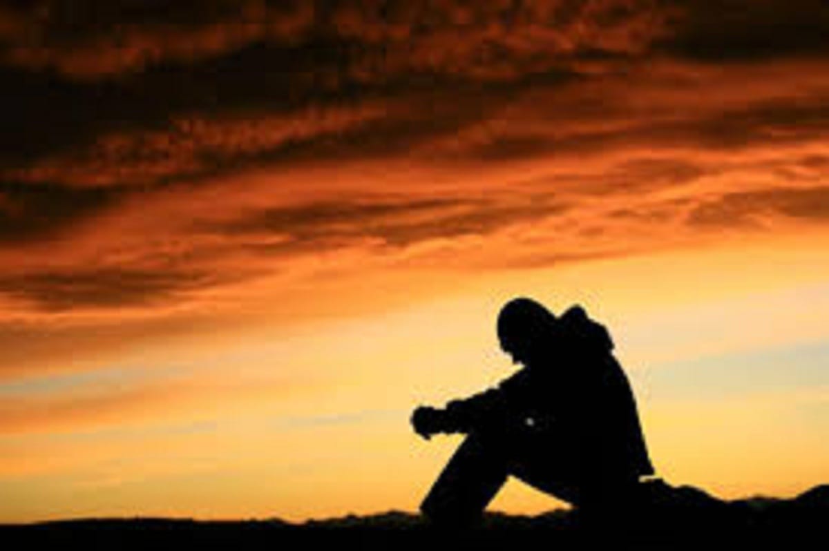 story of king, whom his master told, should allow the son to learn from his own experiences.