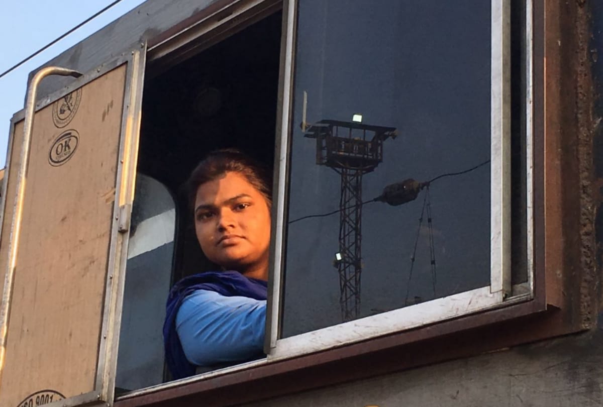 woman pilot run the lucknow prayag intercity express on women's day