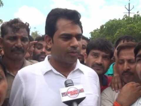 firozabad zila panchayat election sp candidate disqualified of five year