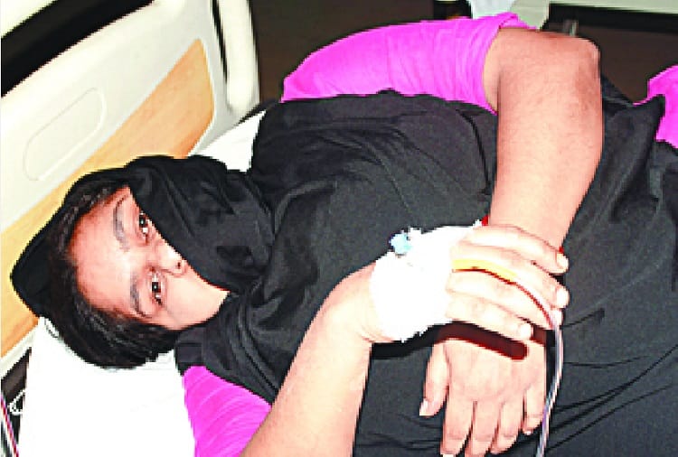 PHOTOS: due to the poisonous coffee drinking, eight injured in meerut