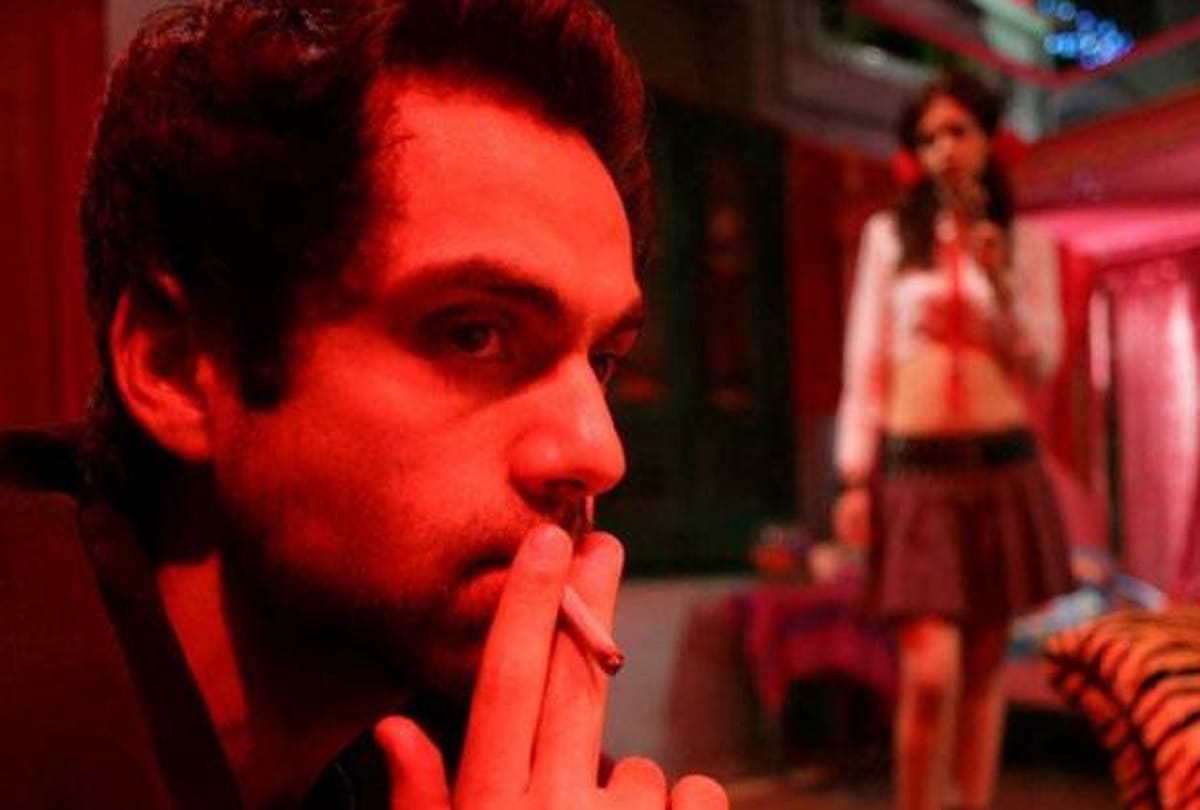 Sushant Singh Rajput Death Case Hare Rama Hare KrishnaJanbaaz Fashion Dev D Dum Maaro Dum and Udta Punjab these bollywood film on drugs