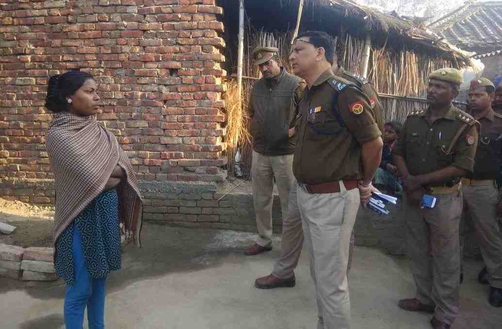 gombeen man burn dalit women in ballia
