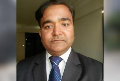 bhel dgm murdered in noida, police suspects murder for loot andd wife angle