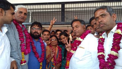 mainpuri bjp win two block pramukh seat of