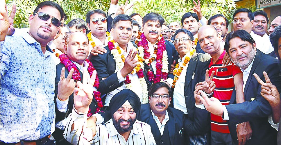 jila bar chunav me rajiv nagar panel vijay