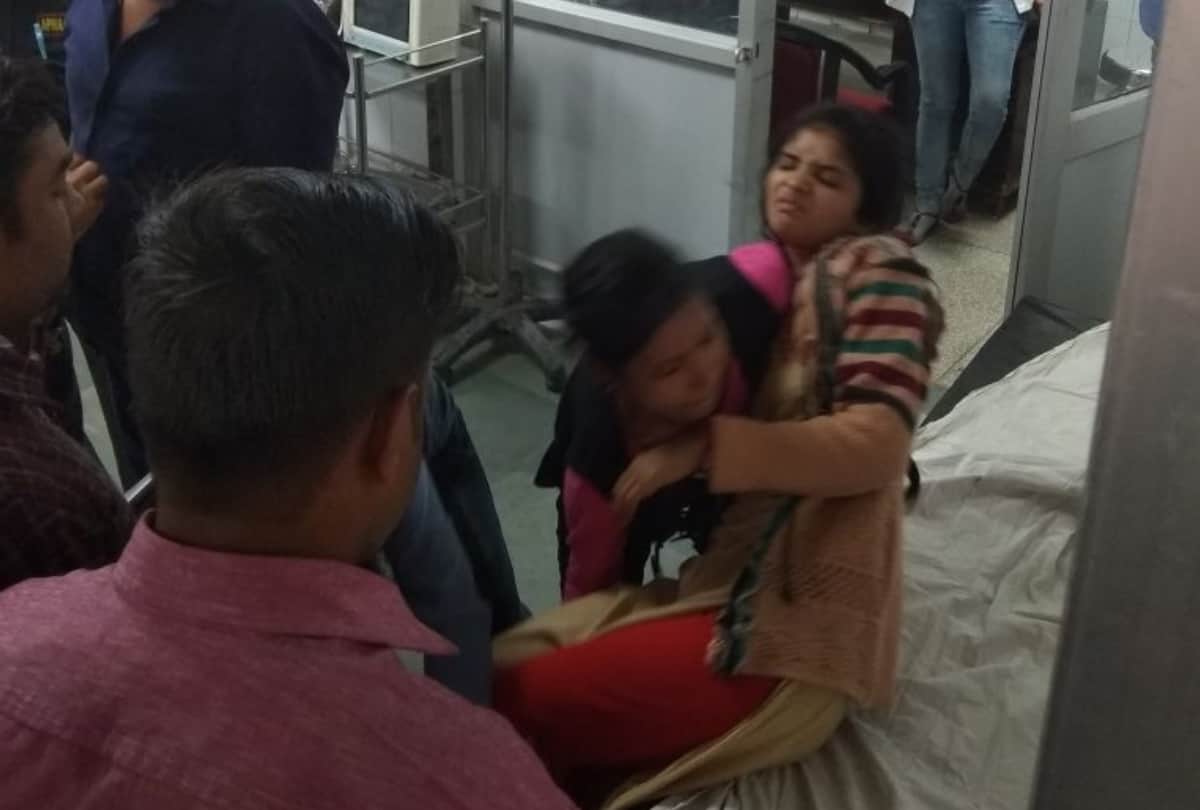 torcher of women in cm helpline