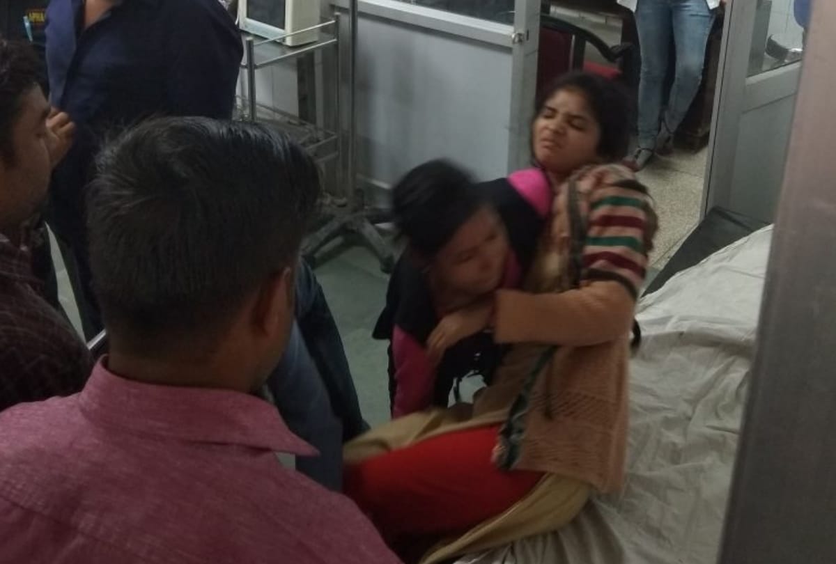 torcher of women in cm helpline