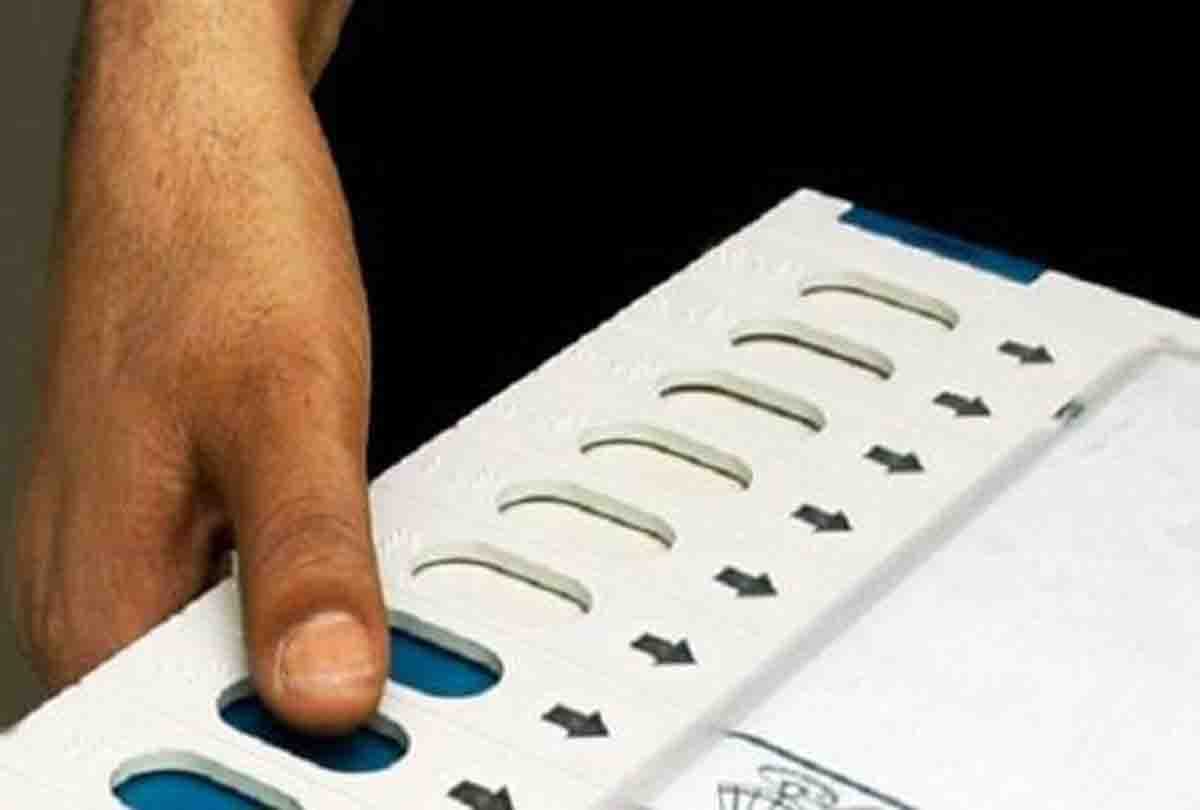chitrakoot and auraiya sub election 2018